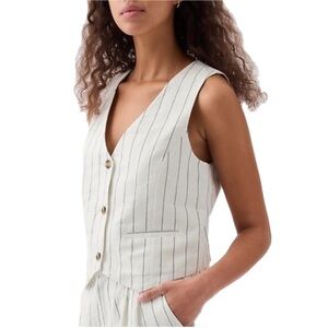 BNWT GAP Linen-Cotton Vest, cream with navy pinstripes, sizeXL